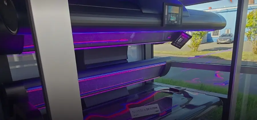 Sonnenbank megaSun K11 Air mit violettem Licht